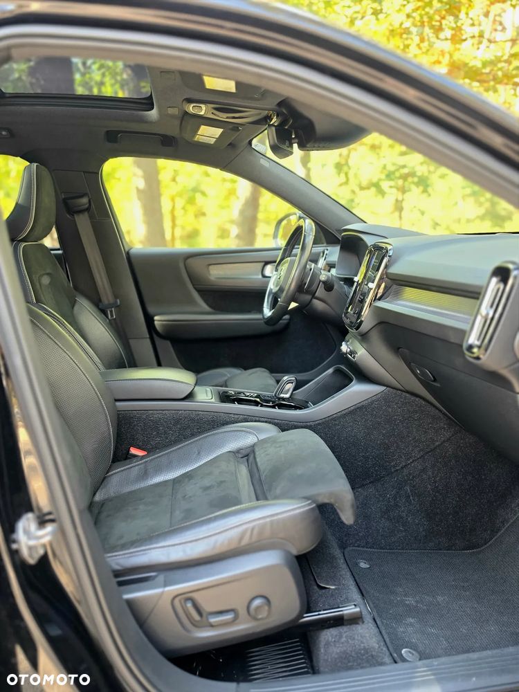Volvo XC 40 T5 AWD R-Design - 23