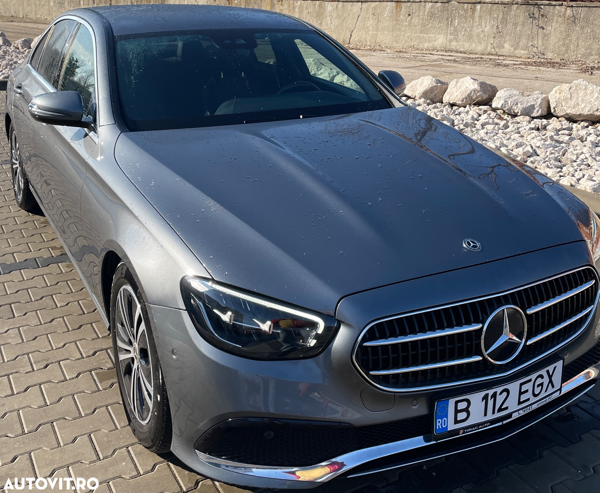 Mercedes-Benz E 220 d Aut. - 3