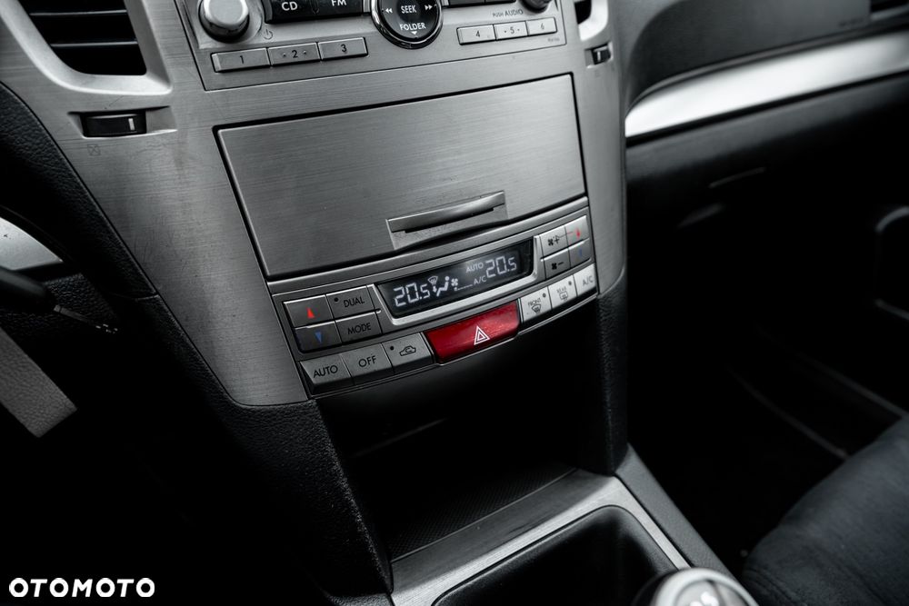 Subaru Outback 2.5i Comfort - 35