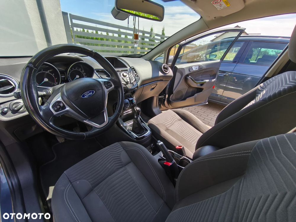 Ford Fiesta 1.0 EcoBoost Titanium - 11