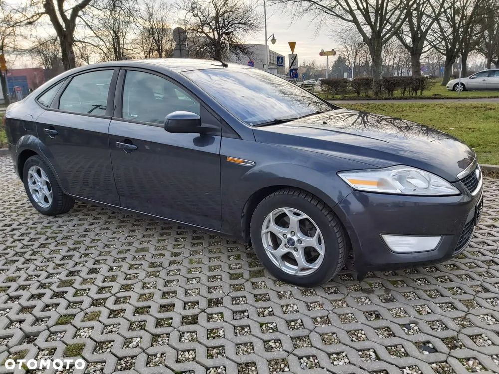 Ford Mondeo 1.8 TDCi Trend - 8