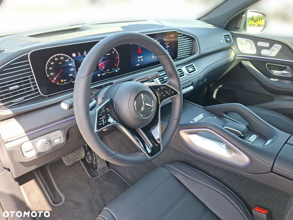 Mercedes-Benz GLE - 10