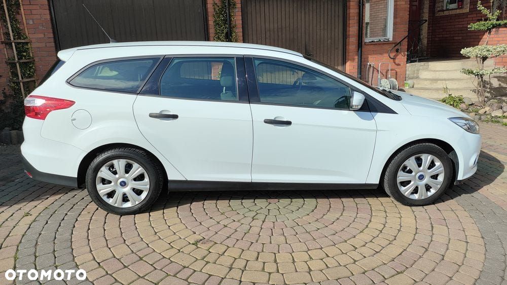 Ford Focus 1.0 EcoBoost Start-Stopp-System Ambiente - 6