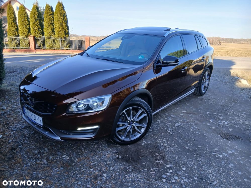 Volvo V60 Cross Country D3 Summum - 3
