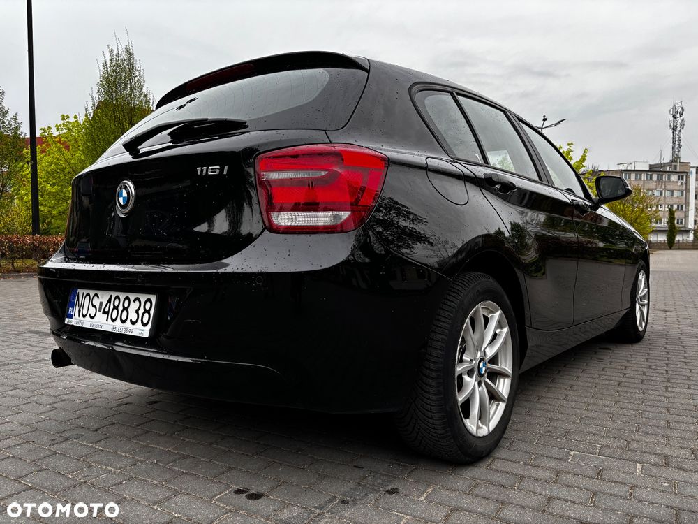 BMW Seria 1 116i - 6