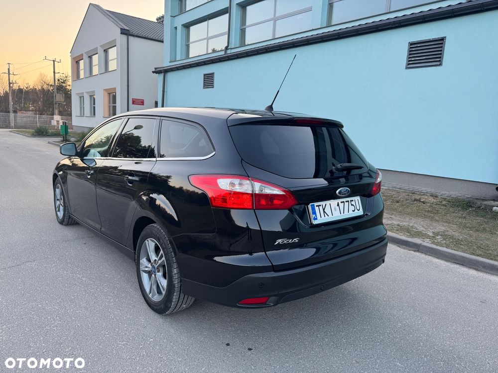 Ford Focus 1.6 TDCi DPF Titanium - 13