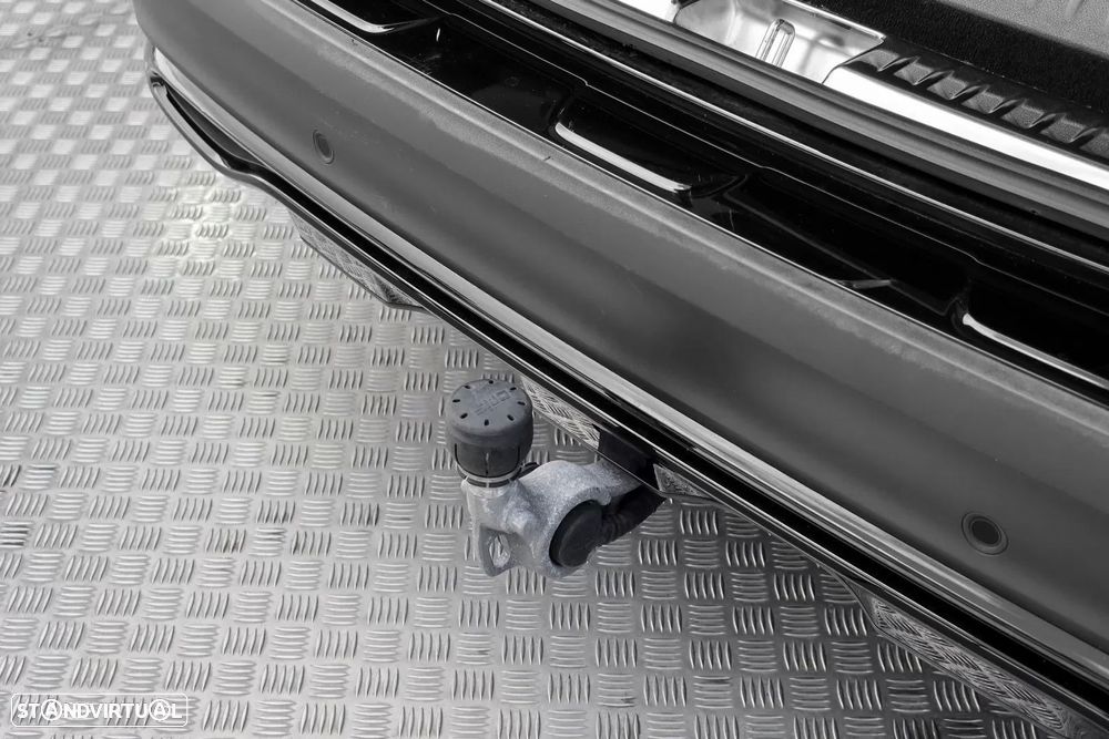 Mercedes-Benz E 300 de 4Matic All-Terrain - 22