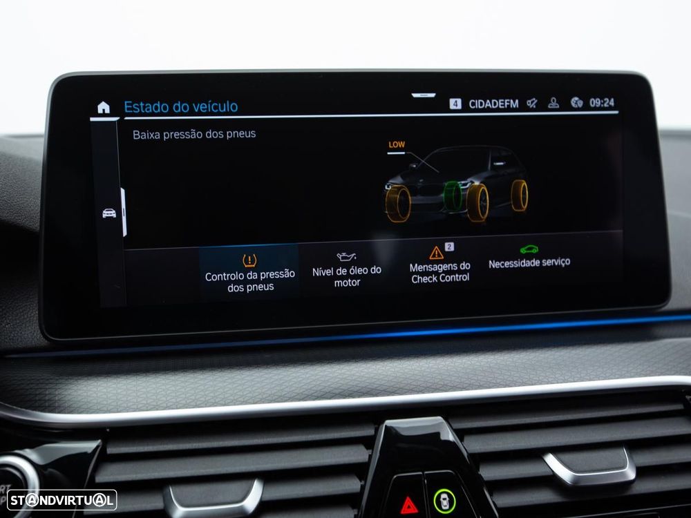 BMW 520 i Pack Desportivo M - 34
