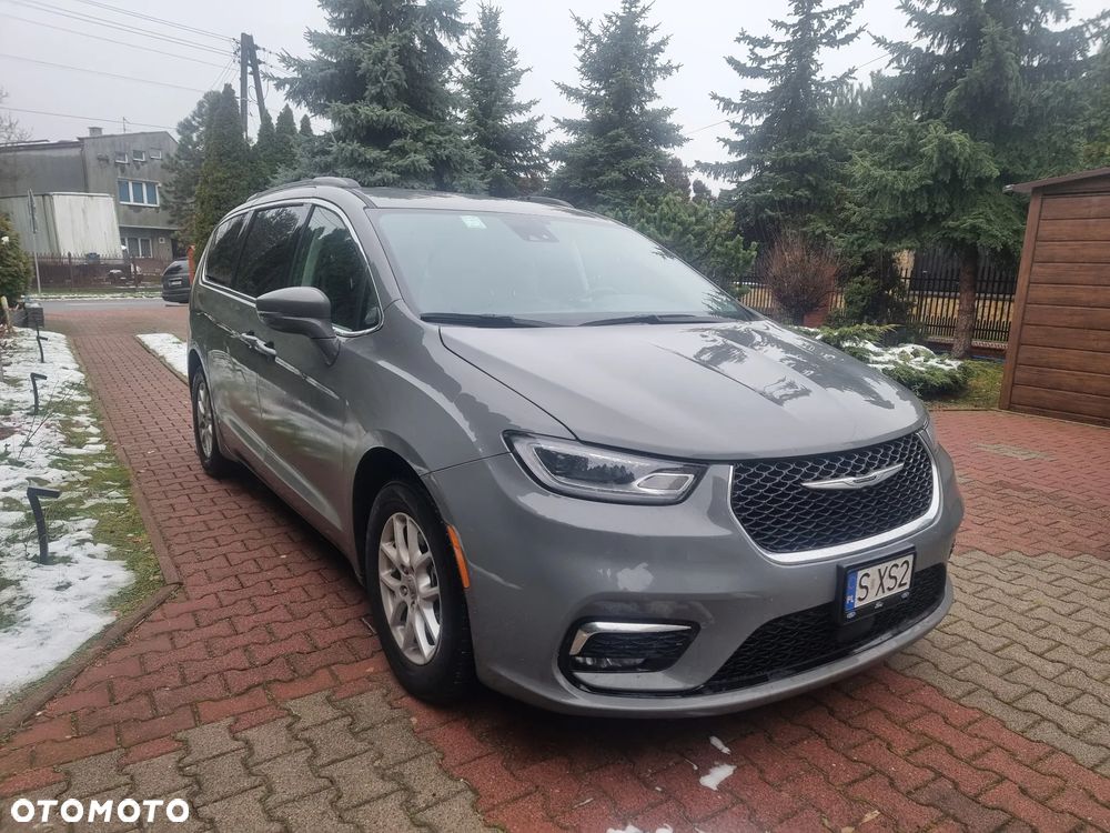 Chrysler Pacifica - 7