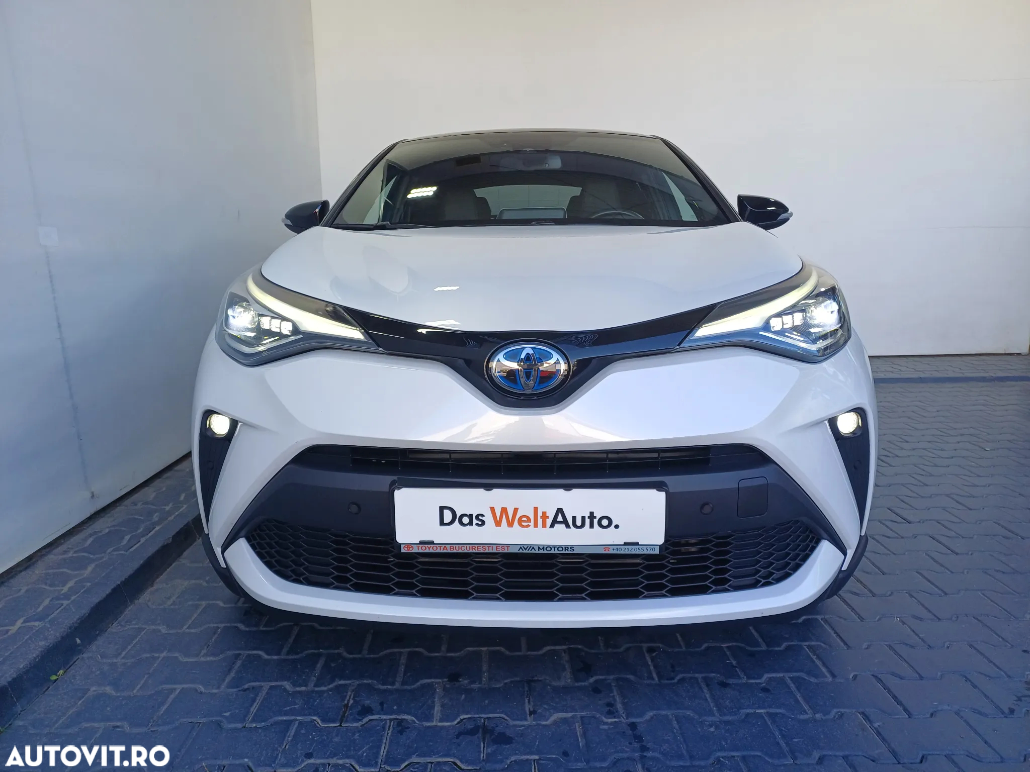 Toyota C-HR 2.0 HSD 184 CP 4x2 CVT Classy Bi-Tone - 33