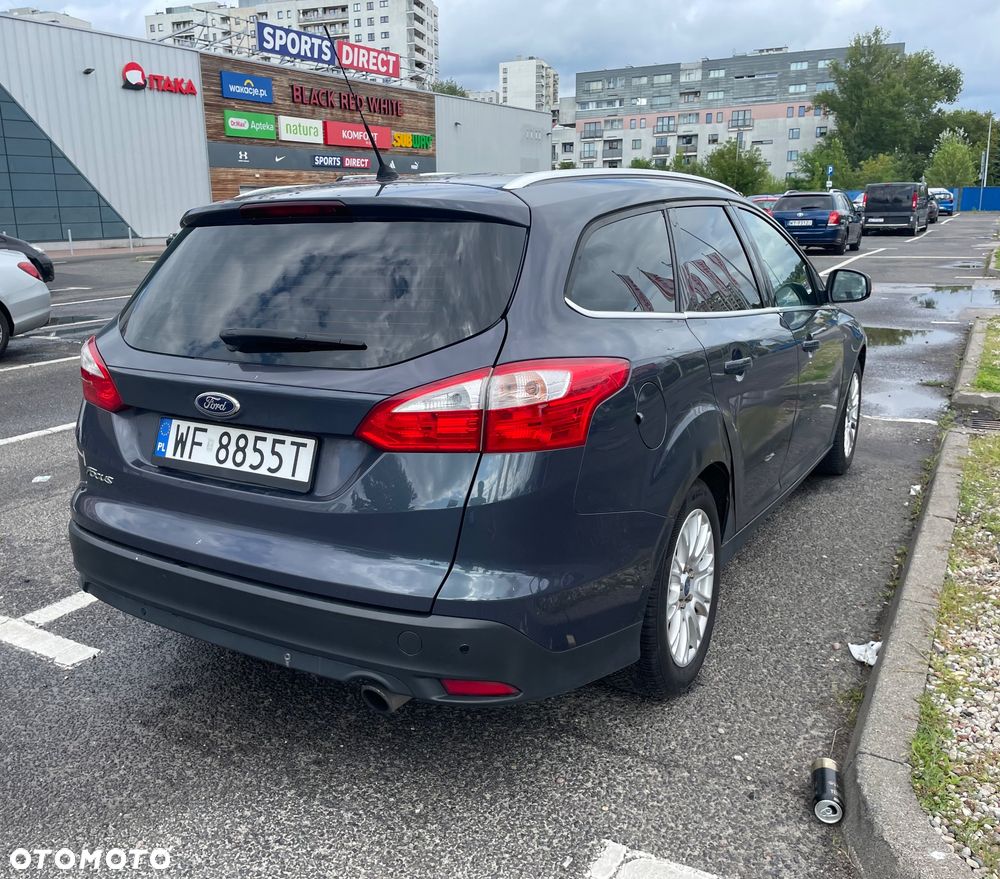 Ford Focus 1.6 EcoBoost Titanium - 4