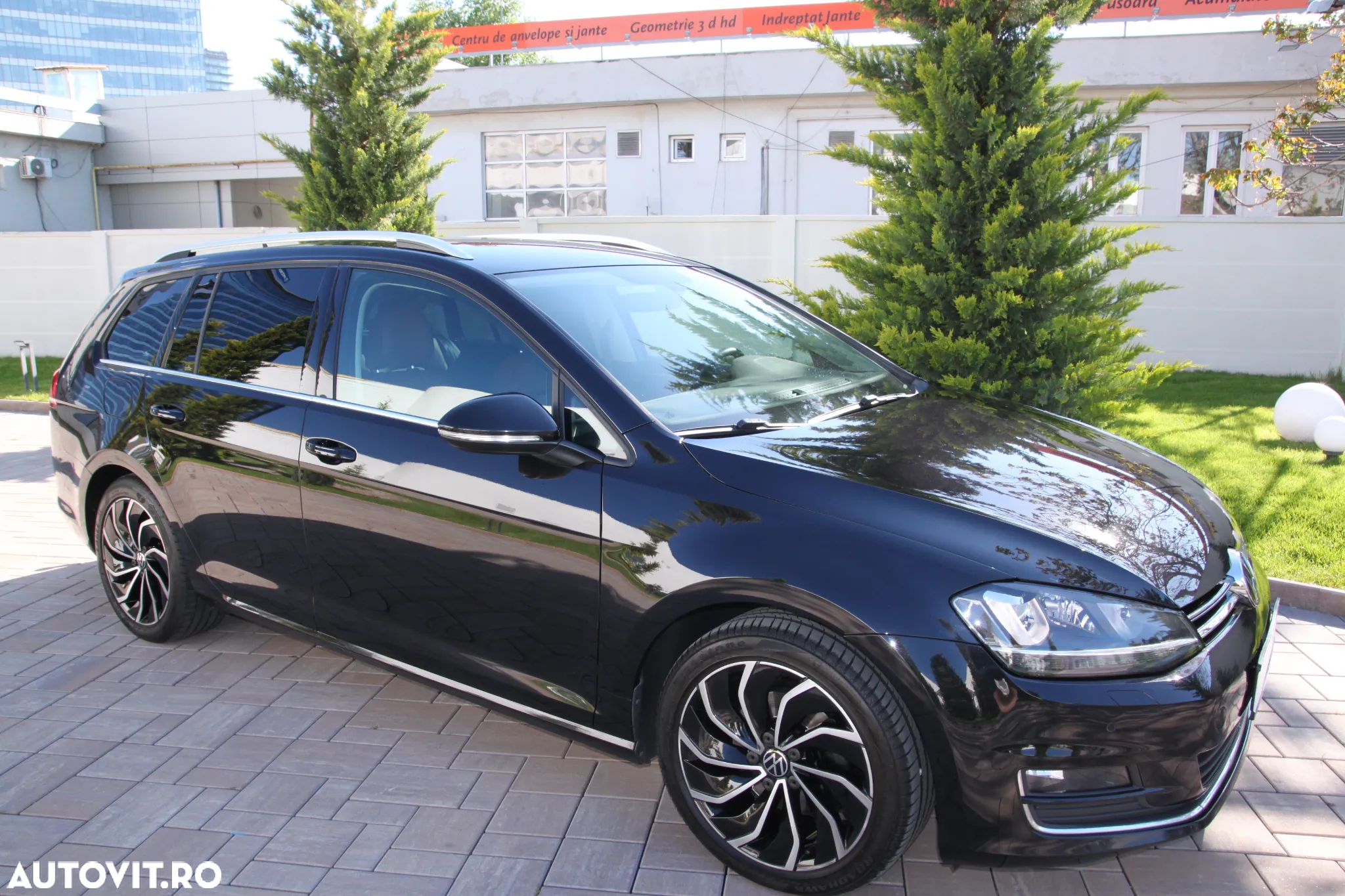 Volkswagen Golf 2.0 TDI DSG BMT Highline - 29