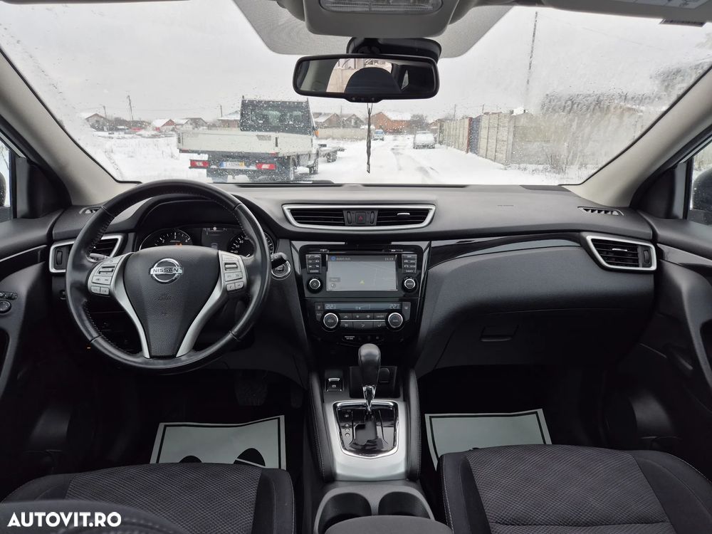 Nissan Qashqai 1.6 DCI Xtronic TEKNA - 10