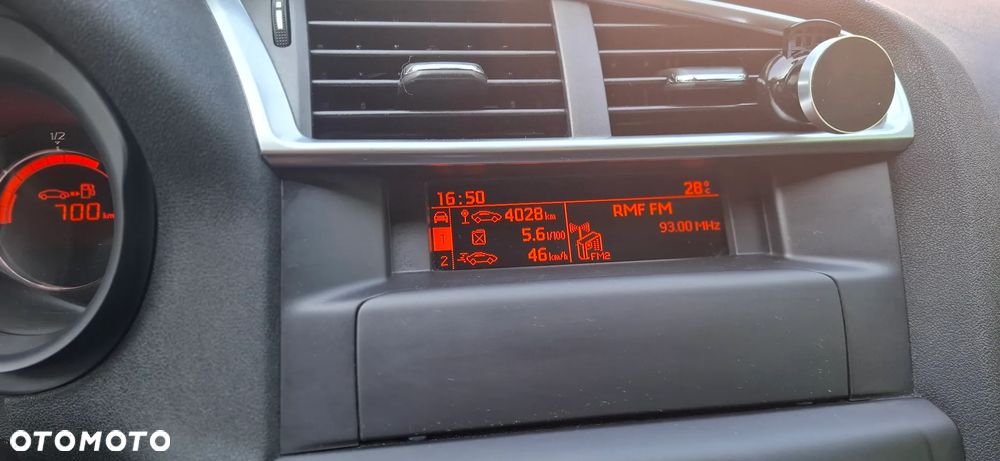 Citroën C4 1.6 HDi Exclusive - 33