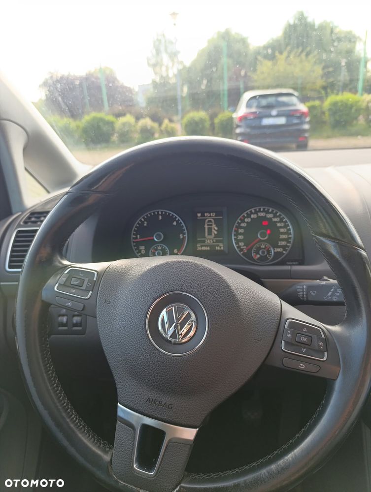 Volkswagen Touran 2.0 TDI DPF Comfortline - 15