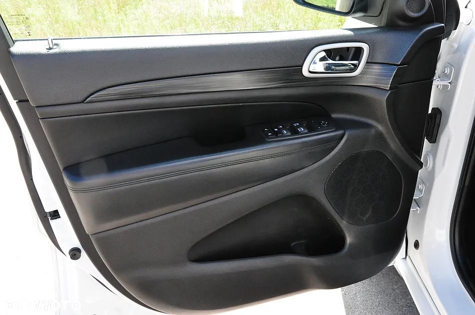 Jeep Grand Cherokee 3.6 V6 Limited - 27