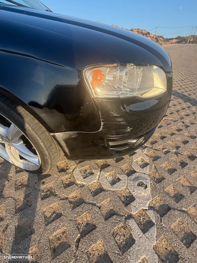 Audi A4 Avant 2.0 TDI Advance - 10