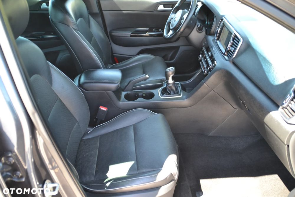 Kia Sportage 1.6 T-GDI GT Line 2WD - 30