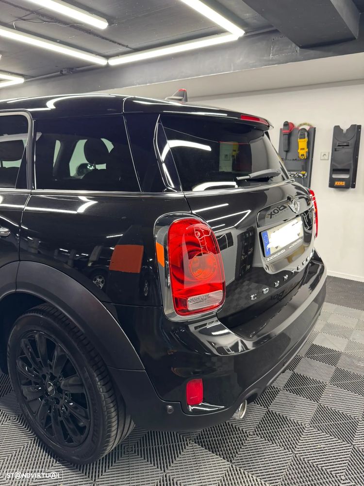 MINI Countryman Cooper D Auto - 11