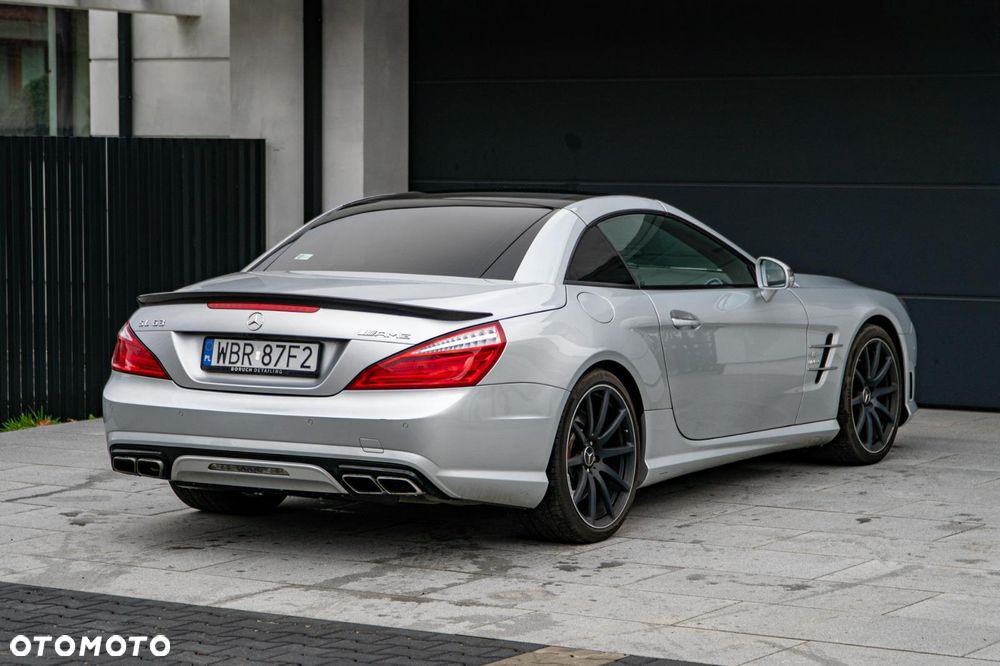 Mercedes-Benz SL 63 AMG - 5