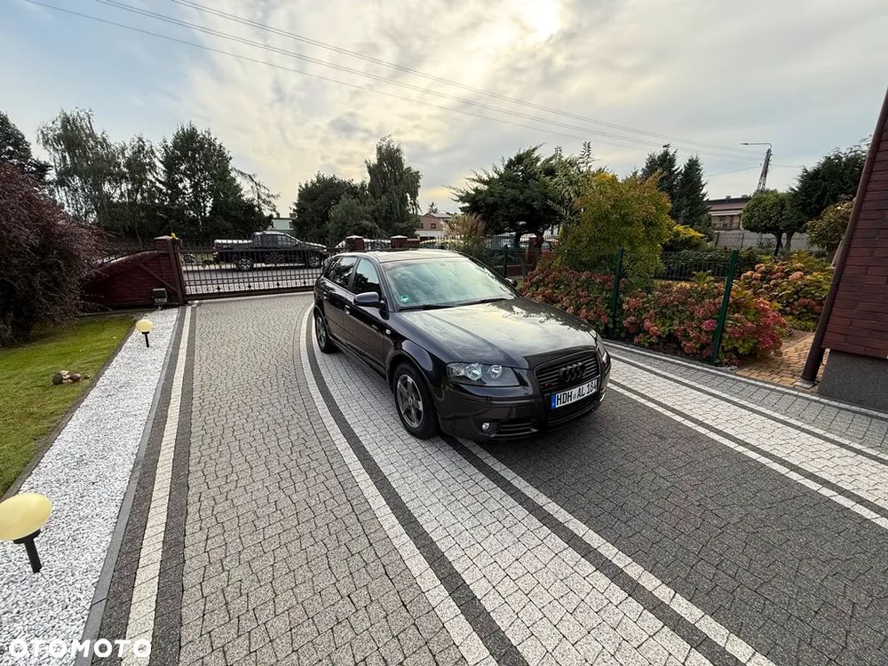 Audi A3 Sportback 2.0 FSI S line Sportpaket plus - 9