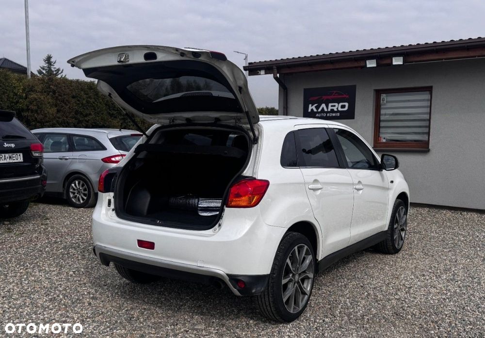 Mitsubishi ASX - 4