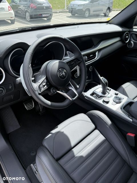 Alfa Romeo Stelvio 2.0 Turbo Veloce Q4 - 8