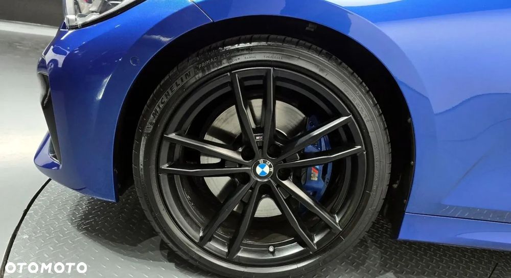 BMW Seria 3 330i M Sport - 6