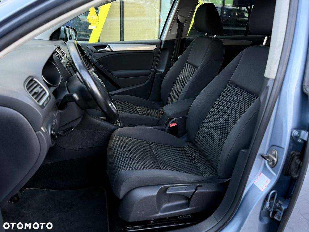 Volkswagen Golf - 14