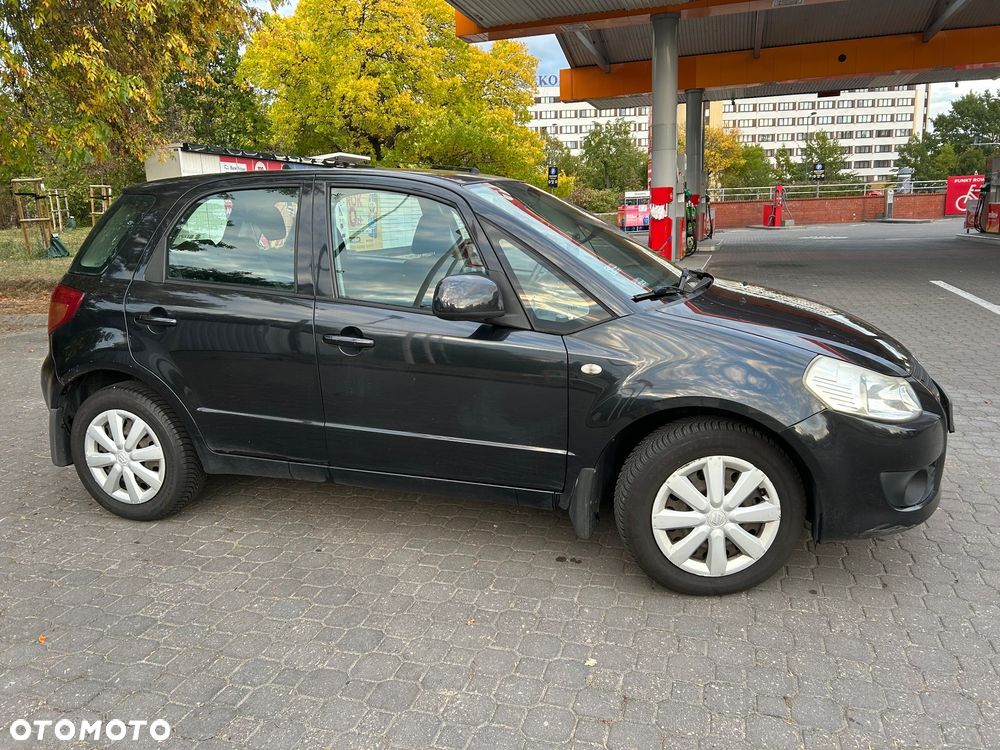 Suzuki SX4 - 6