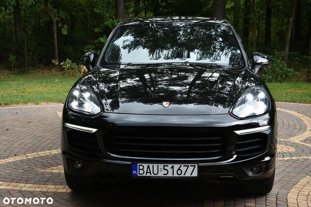 Porsche Cayenne S - 4