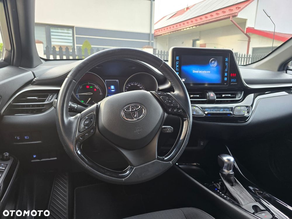 Toyota C-HR - 28