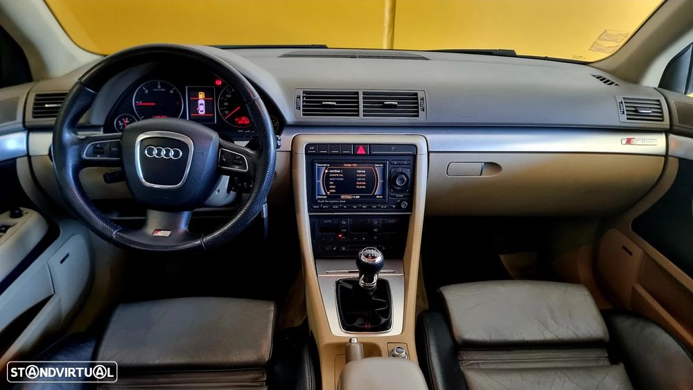 Audi A4 Avant 2.0 TDi S-line - 6