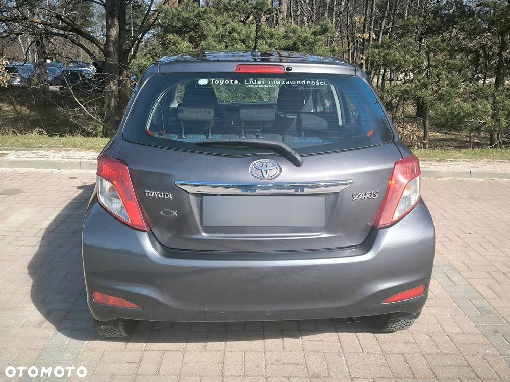 Toyota Yaris 1.33 Sol - 3