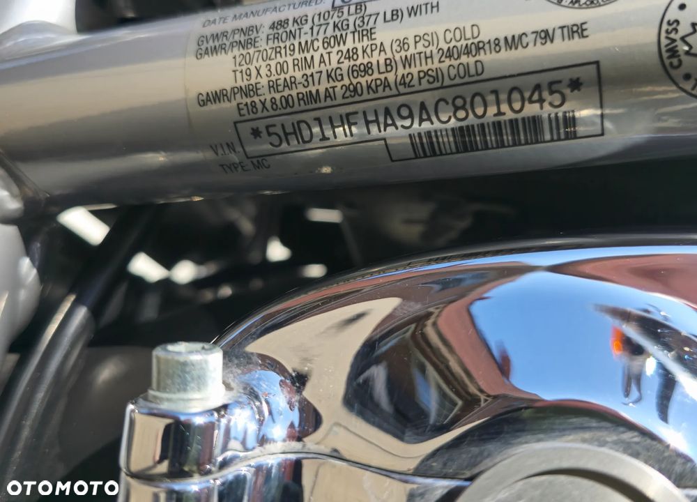 Harley-Davidson V-Rod Street Rod - 10