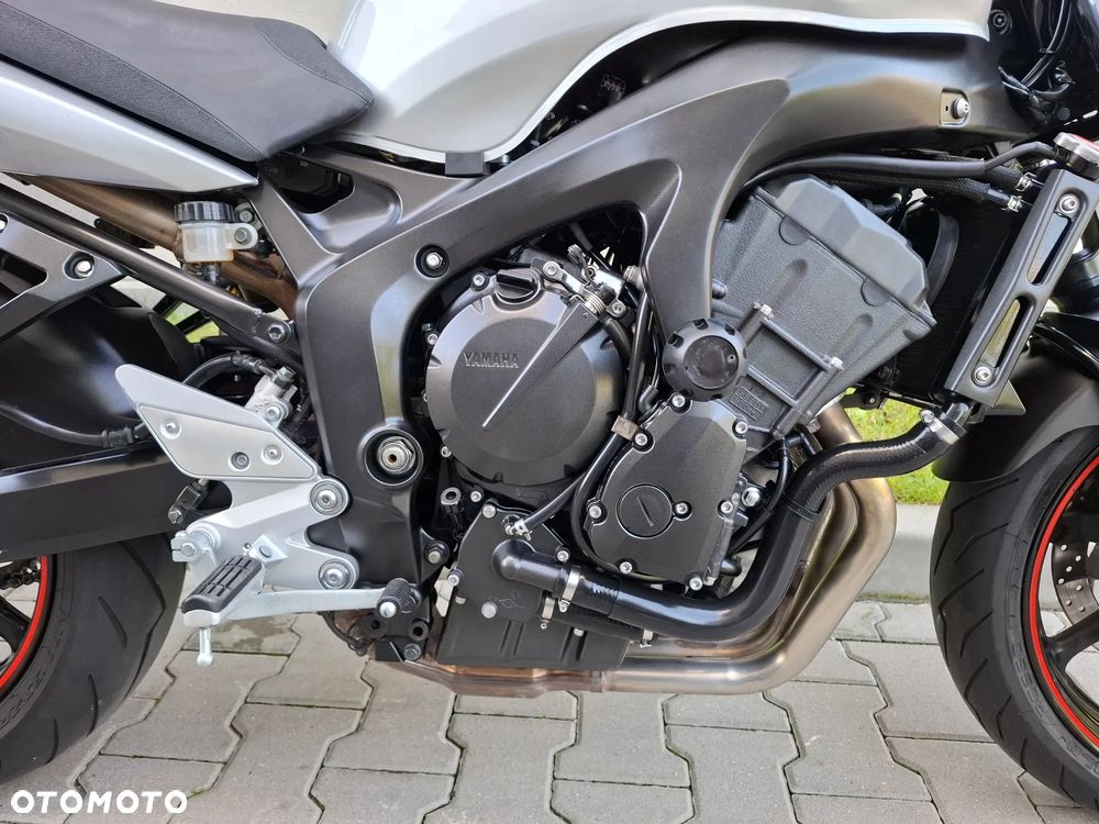 Yamaha FZ6 - 29