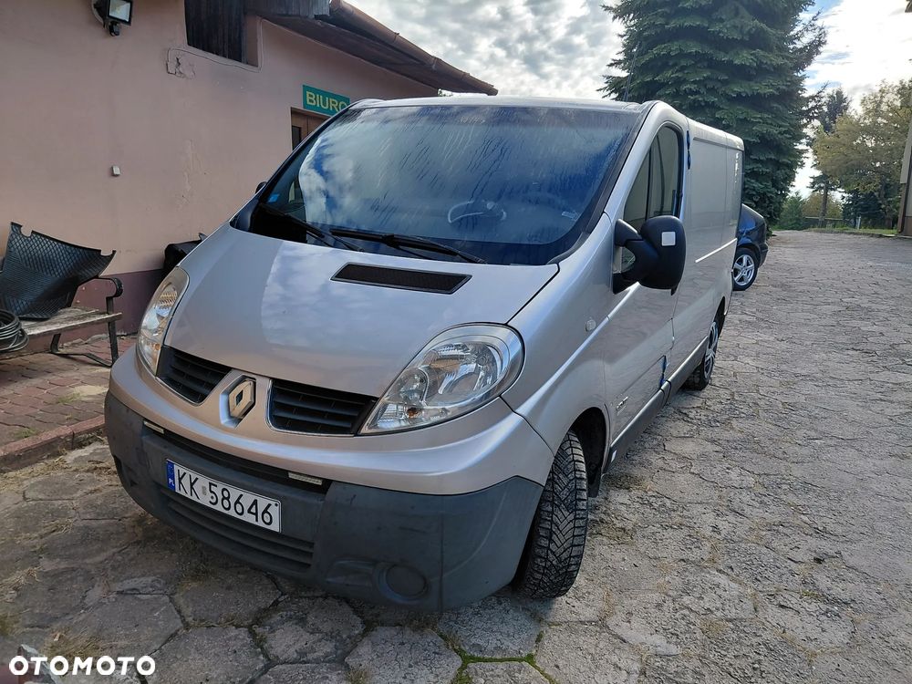 Opel Vivaro L2H1 2.9t - 10