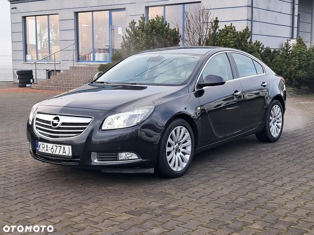 Opel Insignia - 1