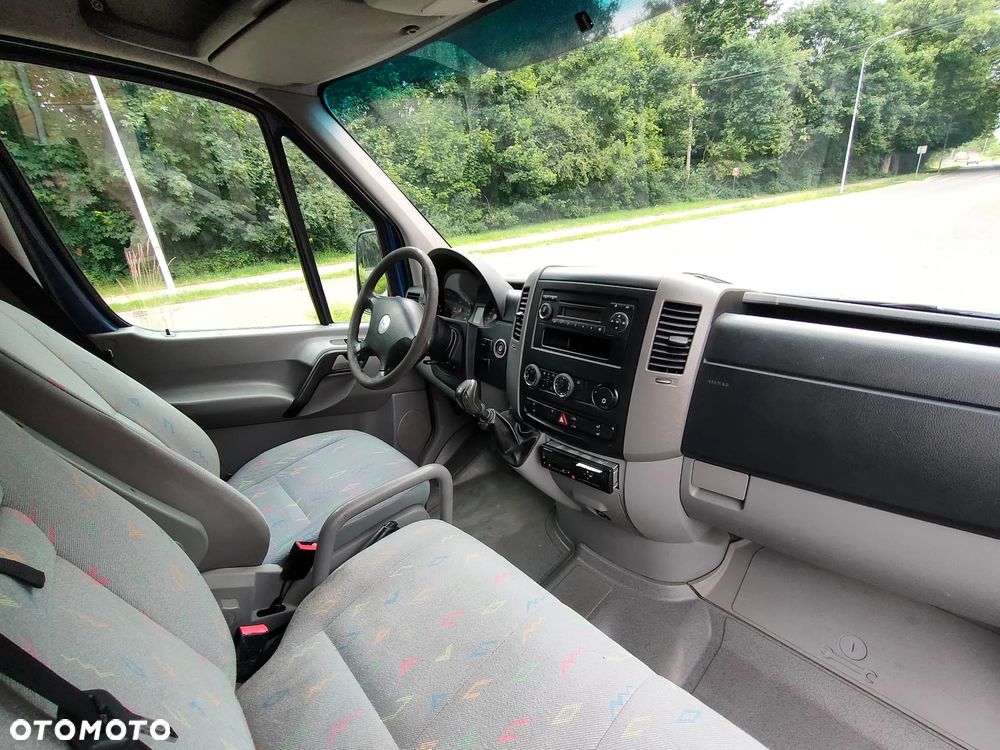 Volkswagen Crafter - 13