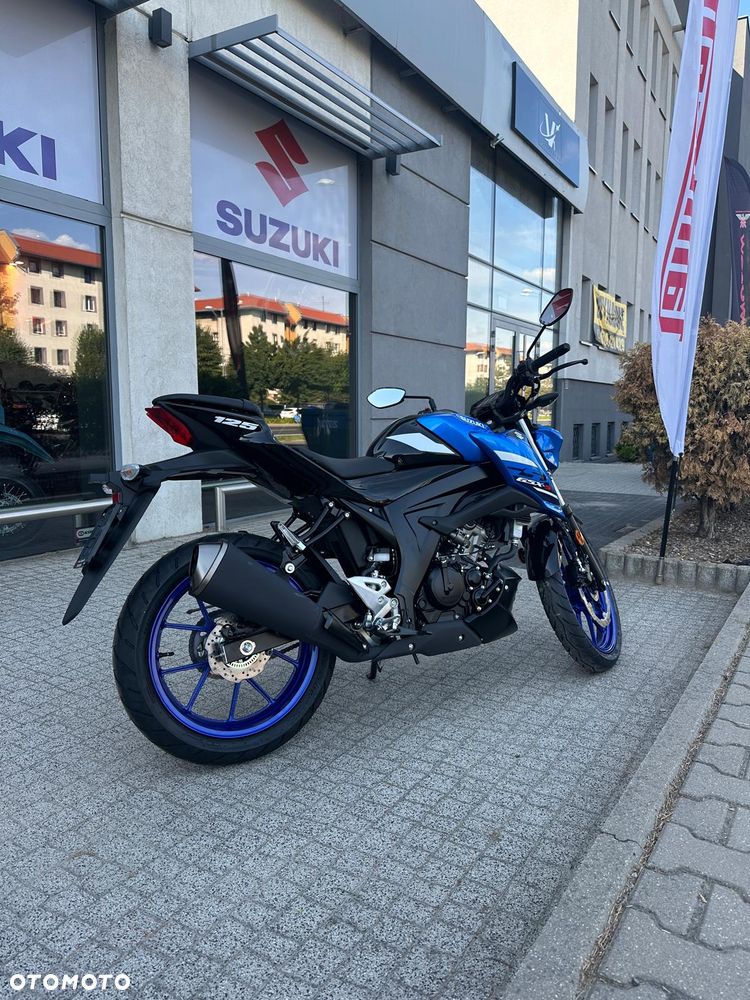 Suzuki GSX - 3