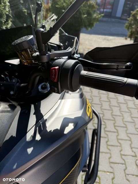 QJMOTOR 900 S - 12