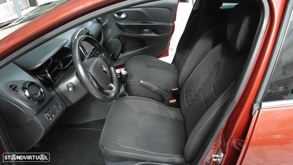 Renault Clio 0.9 TCe Limited - 25
