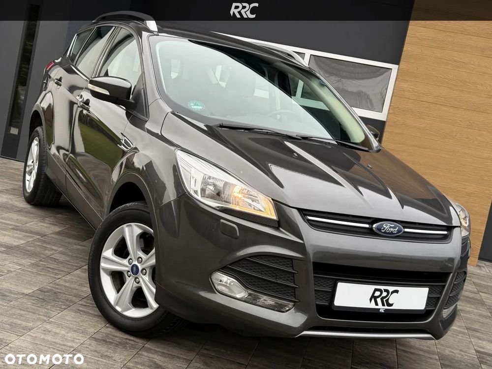 Ford Kuga 2.0 TDCi 4x4 Titanium - 2