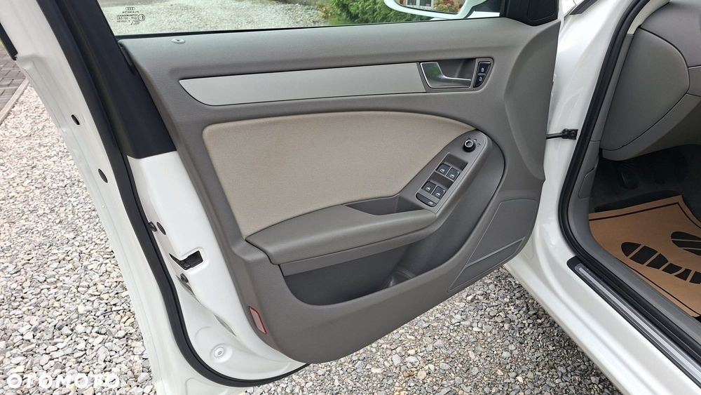 Audi A4 Avant 2.0 TDI DPF Attraction - 18