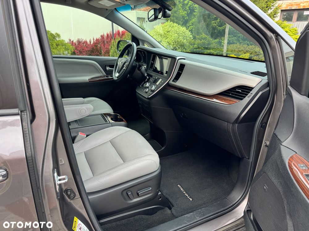 Toyota Sienna 3.5 V6 Limited AWD - 18