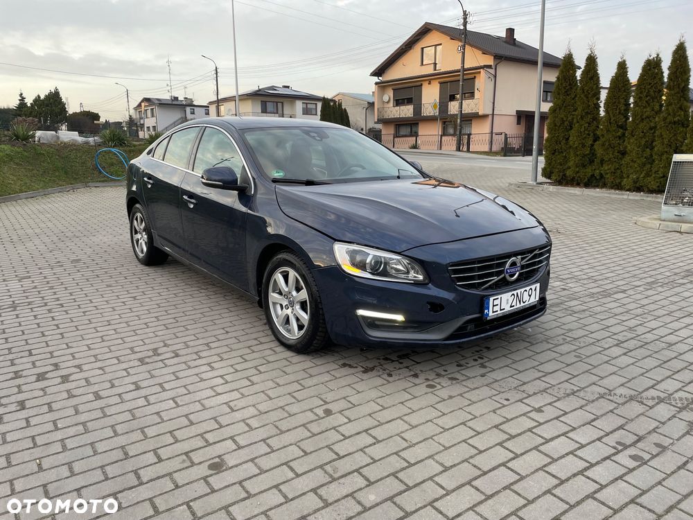 Volvo S60 D3 Geartronic Momentum - 14