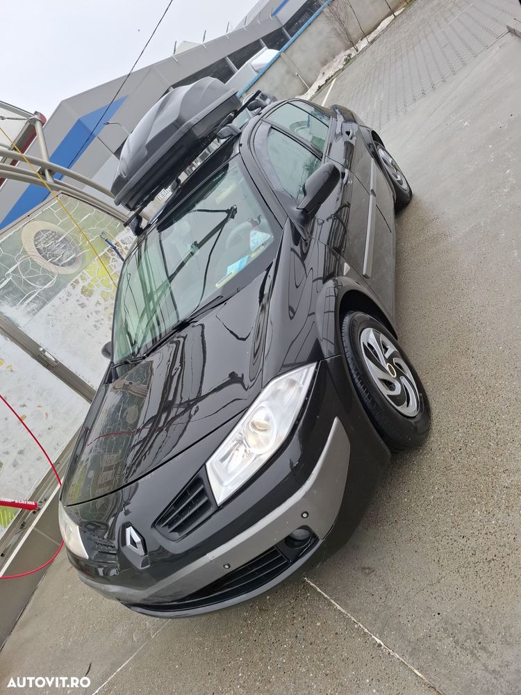 Renault Megane ver-1-6-16v-expression - 7