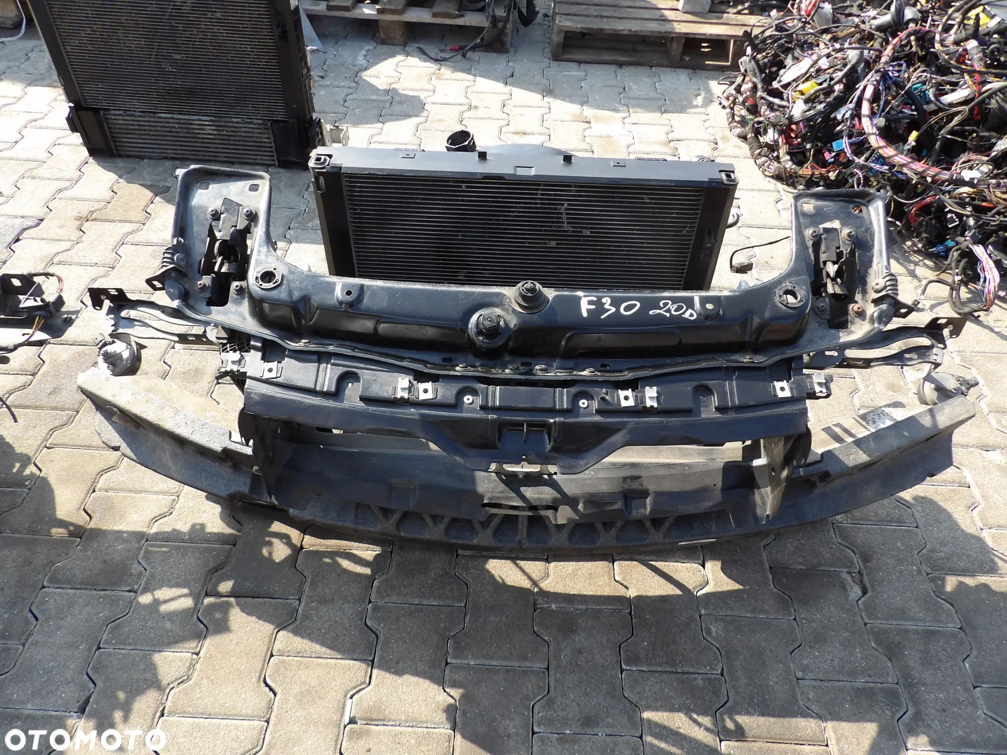BMW - F30,F31 - KOMPLETNY PAS PRZEDNI - ZAMKI PIROTECHNICZNE - CHŁODNICA BENZYNA/DISEL - AUTOMAT/MANUAL - ORYGINAŁ - 1
