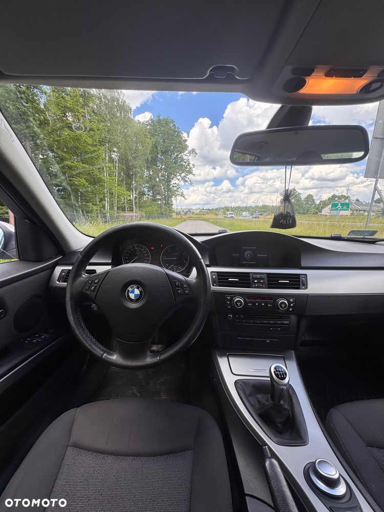 BMW Seria 3 - 10