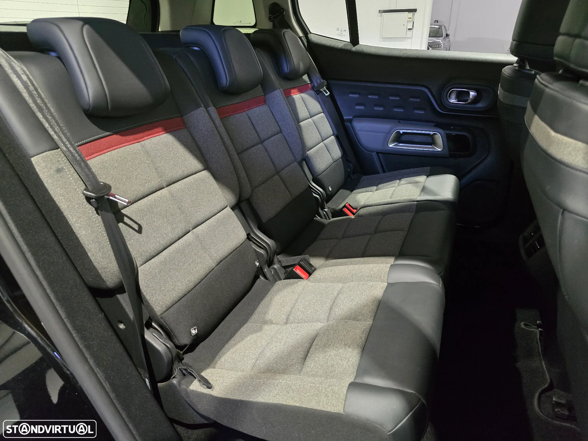 Citroën C5 Aircross 1.6 Hybrid Feel e-EAT8 - 47